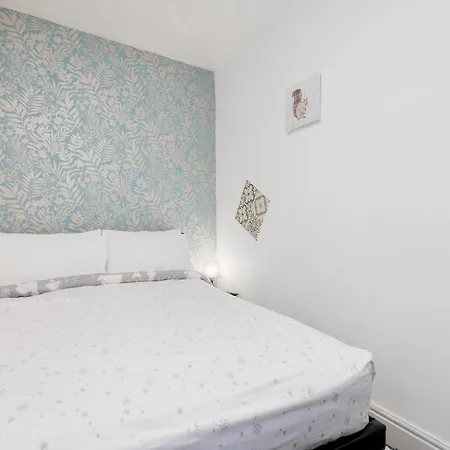 Derwent Hotel Blackpool - Close To Blackpool Beach & Blackpool Attractions Exterior photo